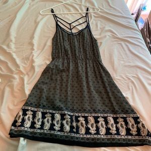 Dark green elephant dress